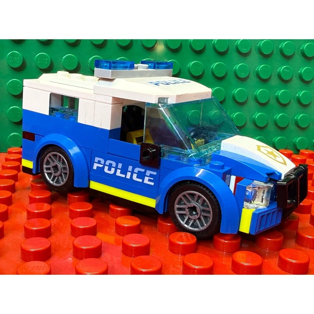 LEGO City Police Mixed Lot Transport Truck Patrol Car Minifigures Motorcycles